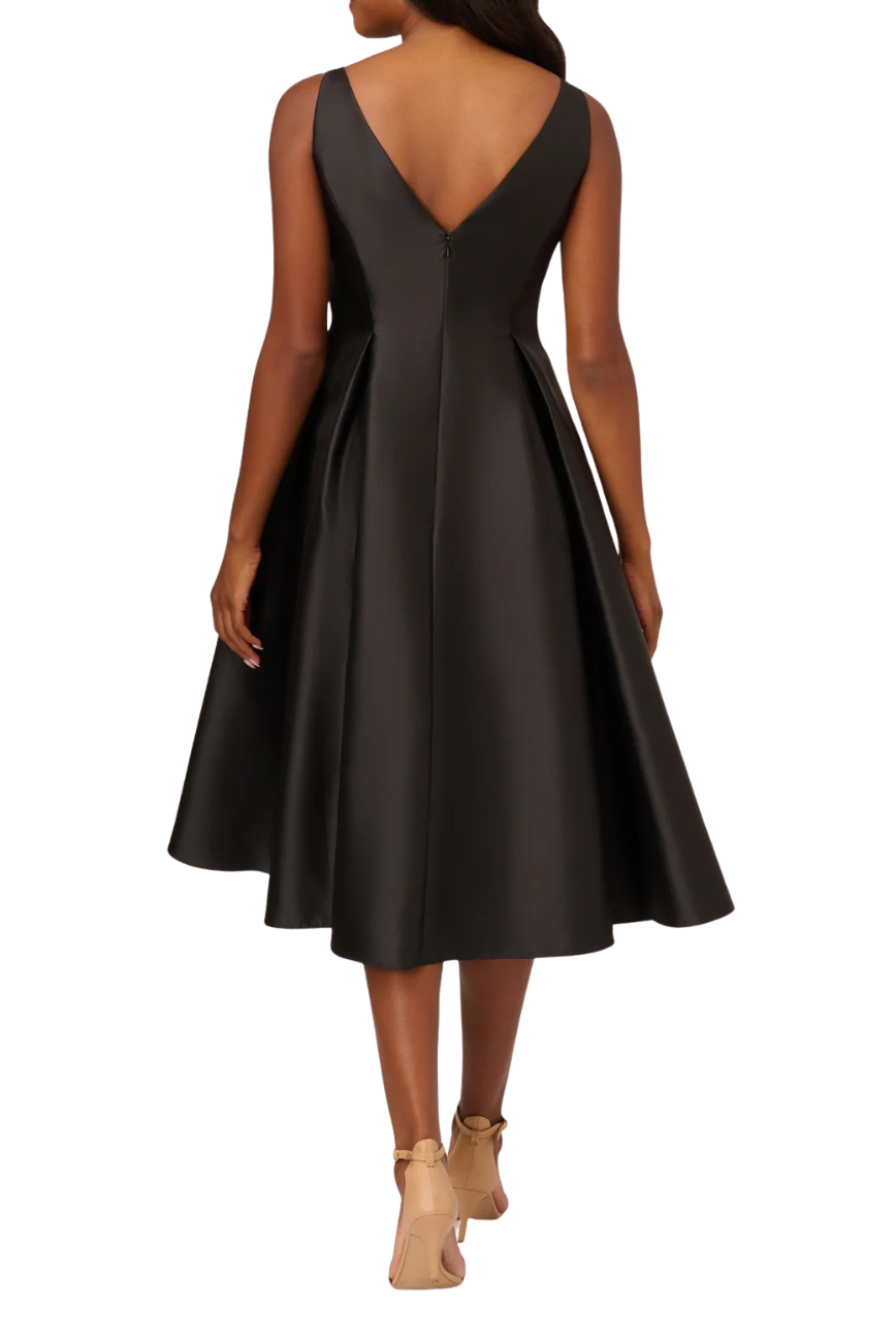Boat Neck Sleeveless Dress