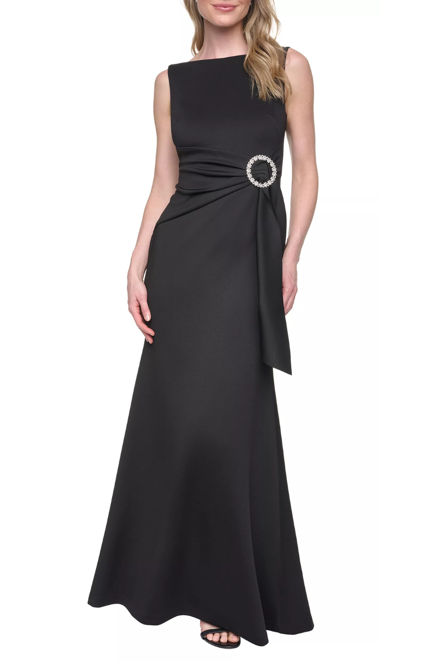Sleeveless Classic Gown